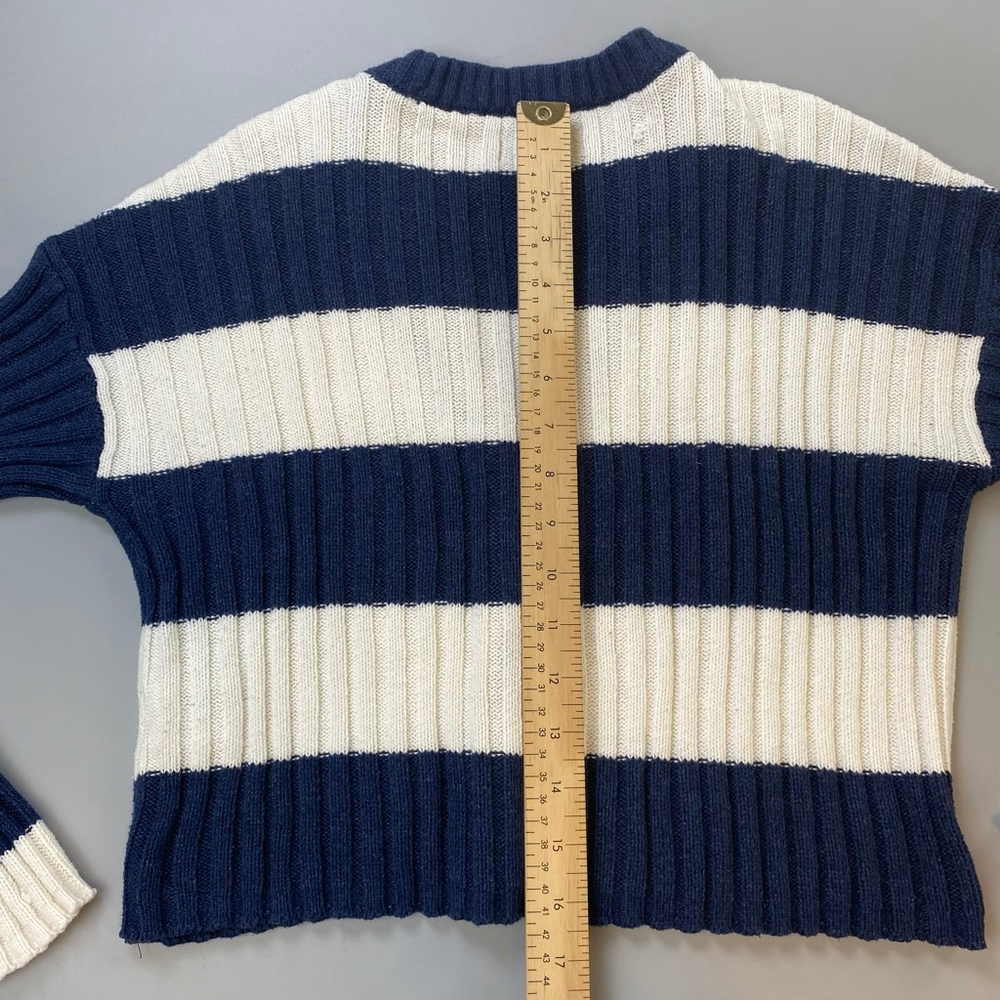 American Eagle Cardigan Womens XS Navy White Stripe Ribbed Crop Nautical Indie - Picture 8 of 12